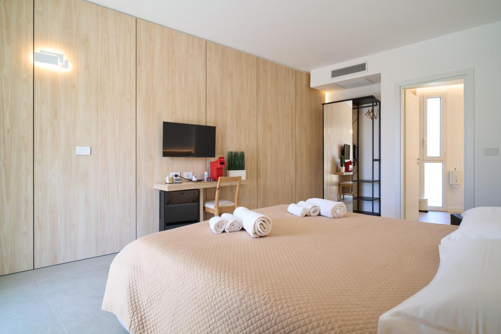 Kepos Bronte Hotell Exteriör bild