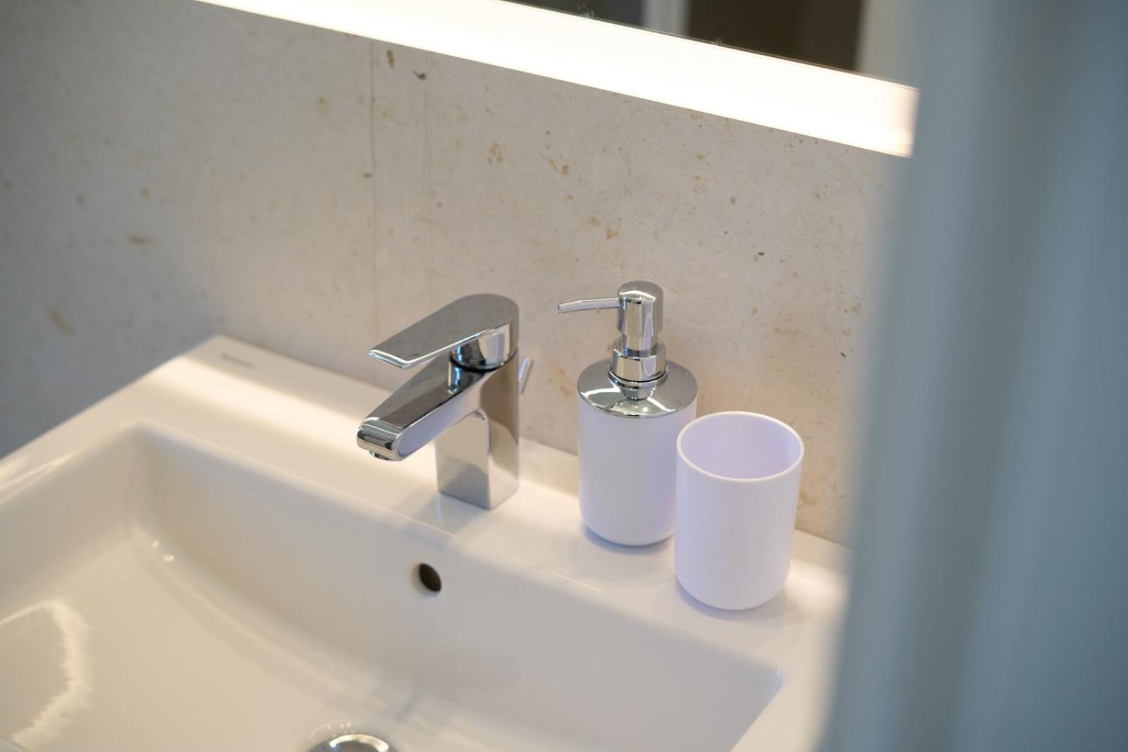 Kepos Bronte Hotell Exteriör bild
